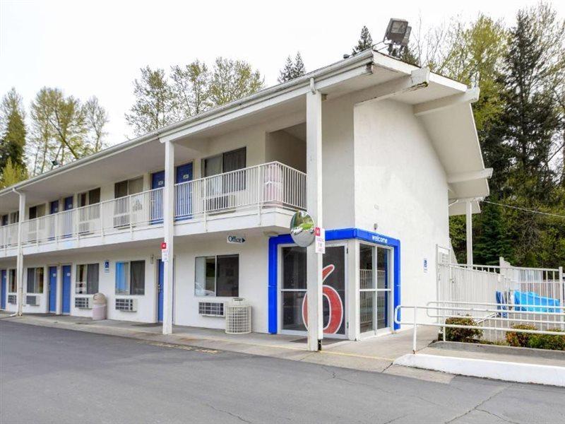 Motel 6-Kelso, WA - Mt. St. Helens Buitenkant foto