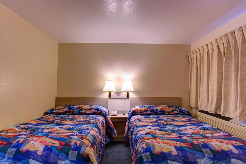 Motel 6-Kelso, WA - Mt. St. Helens Buitenkant foto