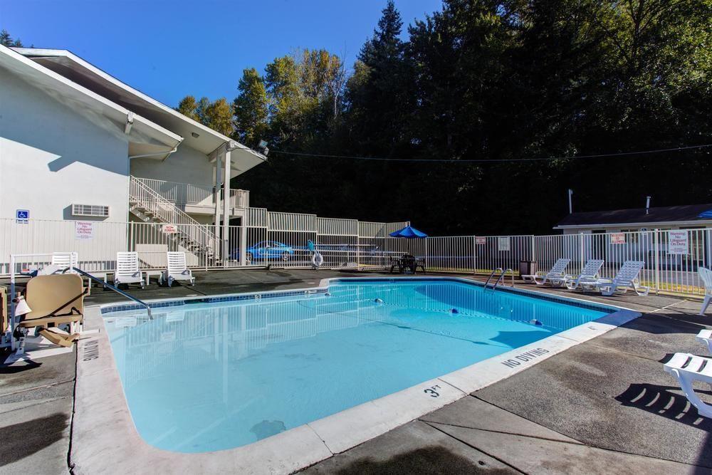 Motel 6-Kelso, WA - Mt. St. Helens Buitenkant foto