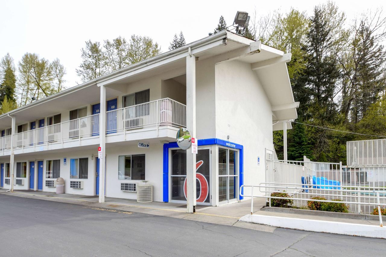 Motel 6-Kelso, WA - Mt. St. Helens Buitenkant foto