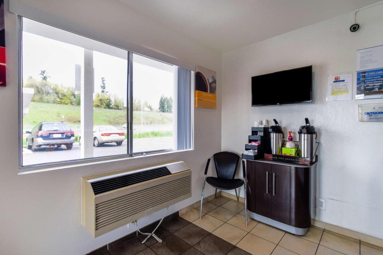 Motel 6-Kelso, WA - Mt. St. Helens Buitenkant foto